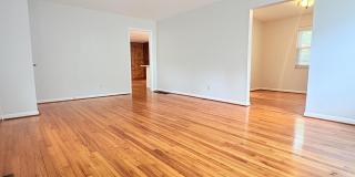 1504 Sunset Lane Gallery 7
