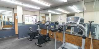 $3,000 / 2 Bed / 2 Bath / 2 Parking – Colonnade on The Green Gallery 24