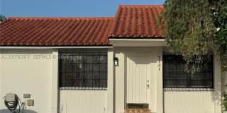 7121 SW 102nd Ct Gallery 1