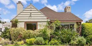 256 S La Peer Dr Gallery 1