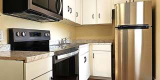 141 Main St Gallery 1