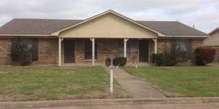 211 Zuni Dr Gallery 1