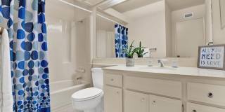 2 Bed, 2 Bath Unit - 17486 Plaza Dolores Gallery 14