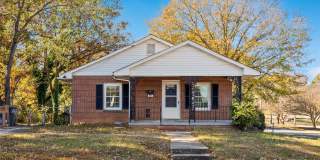 807 N Morris Street Gallery 1