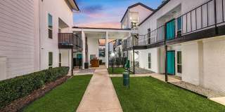 Prescott Luxury Apartments Gallery 16