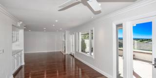 4 White Water Gallery 30