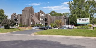 The Arbors Apartments Gallery 1