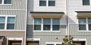 3-Bedroom, 3.5 Bath Townhome for Rent in Mooresville, NC | Attached Garage & Modern Kitchen Gallery 1