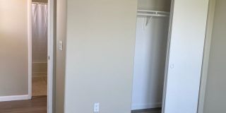 Remarkable totally renovated 2bed 2bath townhome is SW Las Vegas Gallery 36