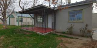 2 bedroom 1 bath home in Pilot Rock Gallery 1