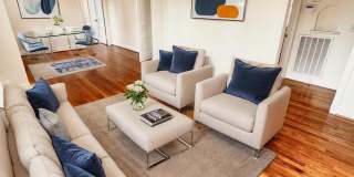 Madison Stunner! 3 Bed 2 Bath House W/ Fenced Back Yard Gallery 1
