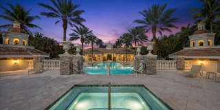10771 Versailles Boulevard Gallery 55