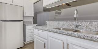 Tamarack Woods Apartment Homes Gallery 18