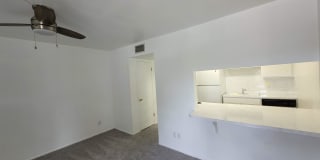 705 S JACKSON ST APT 11 Gallery 35