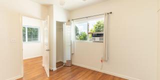 Available Now!  Attached 1-bedroom, 1-bath cottage in Pacific Palisades in Pearl City Gallery 7