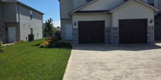 Coming Soon - Spacious 3 Bedroom Townhome with Garage Gallery 1