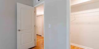 865 Bellevue Gallery 40