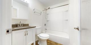 112 Greenwood Street Gallery 9