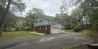 37 Seneca Road Gallery 46