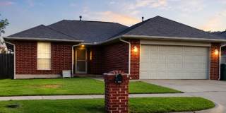 Charming 3-Bedroom Home! Professional Photos Coming Soon!!! Gallery 1