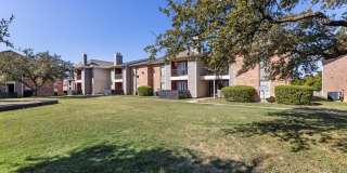 Regal Crossing Apartments Gallery 4