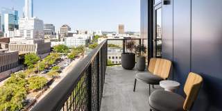 The Waller Symphony Square Gallery 81