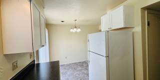 2 Bedroom, 1.5 Bath Townhouse Gallery 10