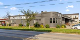 1825 S Watkins Street Gallery 23