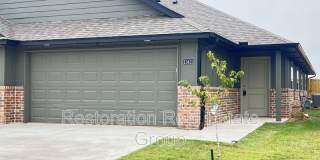 11411 University Dr Gallery 1