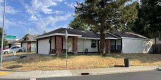 9421 Soaring Oaks Dr Gallery 1