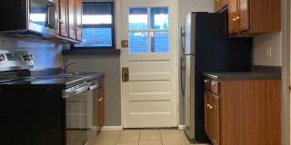 Wilmington 3815-3819 Gallery 6