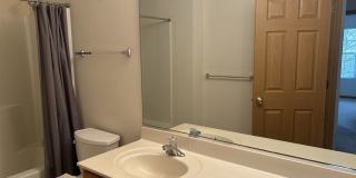 2482 Stoughton Circle Gallery 16