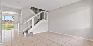 1458 SE 24th Ct Gallery 4