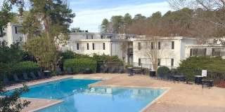 Broadmoor Apartments at West Columbia Gallery 1