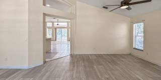 Serene 3 bed 2 bathroom in peaceful neighborhood Gallery 7