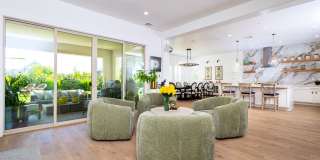 Gorgeous Custom Upgraded Serrano Home! Gallery 7