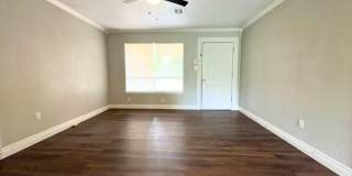 2709 NW Hilltop Drive Gallery 2