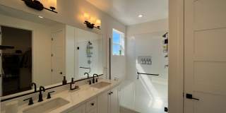 Bright Newly Built Condo w/lots of designer upgrades! Groups Welcome Bright Newly Built Condo w/lots of designer upgrades! Groups Welcome Gallery 14