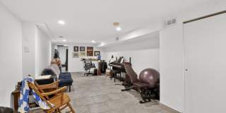821 CATHARINE Street Gallery 8