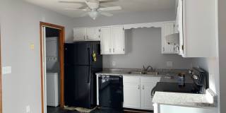 2 Bedroom 1.5 Bath Townhouse Gallery 1