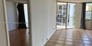 1915 Brickell Ave Gallery 12