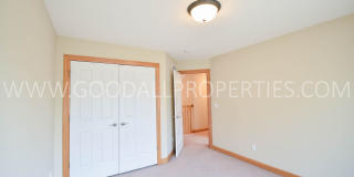 Spacious 4-Bedroom Johnston Home with 3-Car Garage Gallery 27