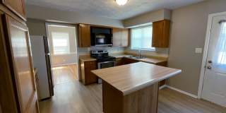 PRE-LEASING Gallery 6