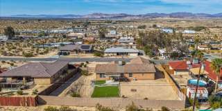 29 Palms home in great neighborhood! Gallery 41