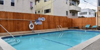 1349 N Detroit Apartments Gallery 7