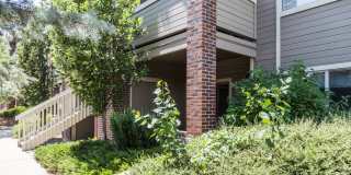 Conveniently Located Modern Two Bedroom Condo For Rent in Westwood Condominiums Conveniently Located Modern Two Bedroom Condo For Rent in Westwood Condominiums Gallery 1