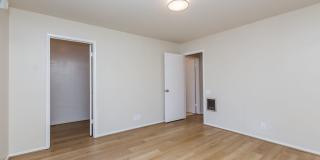 888 Vermont Street Gallery 38