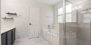 5304 Oster Drive Gallery 16