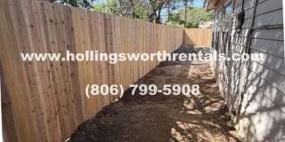 Large 3 bedroom 1.5 bath w/ 2 living areas, bonus room and Laundry room Gallery 14