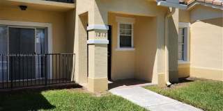 1212 Belmont Ln Gallery 1